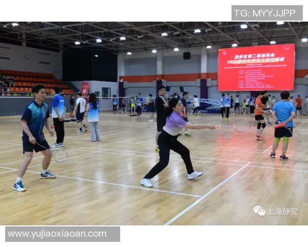 羽毛球的魅力与激情：深入了解成都羽毛球队的训练与比赛节奏